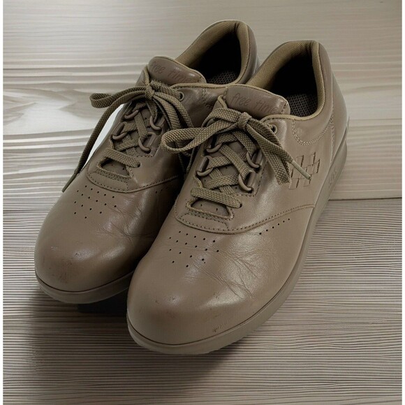 SAS Free Time Womens Beige Taupe Beige Leather Casual Comfort Walking Shoes 8 W - Picture 1 of 10